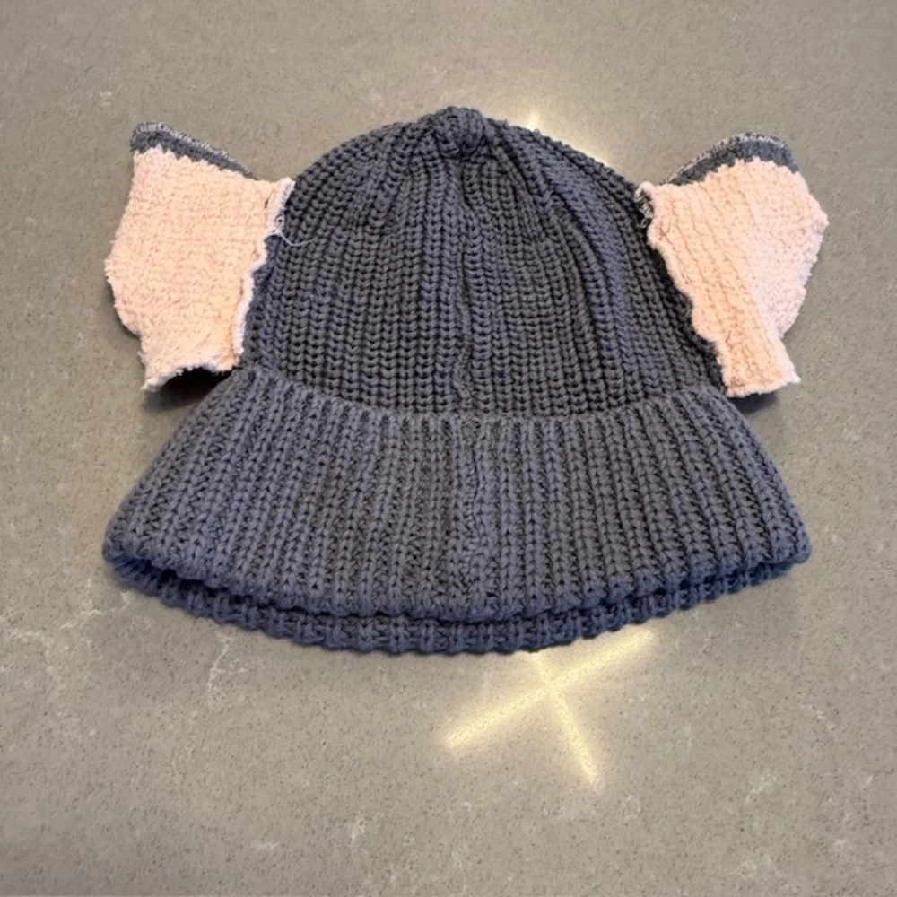 Love Your Melon new without